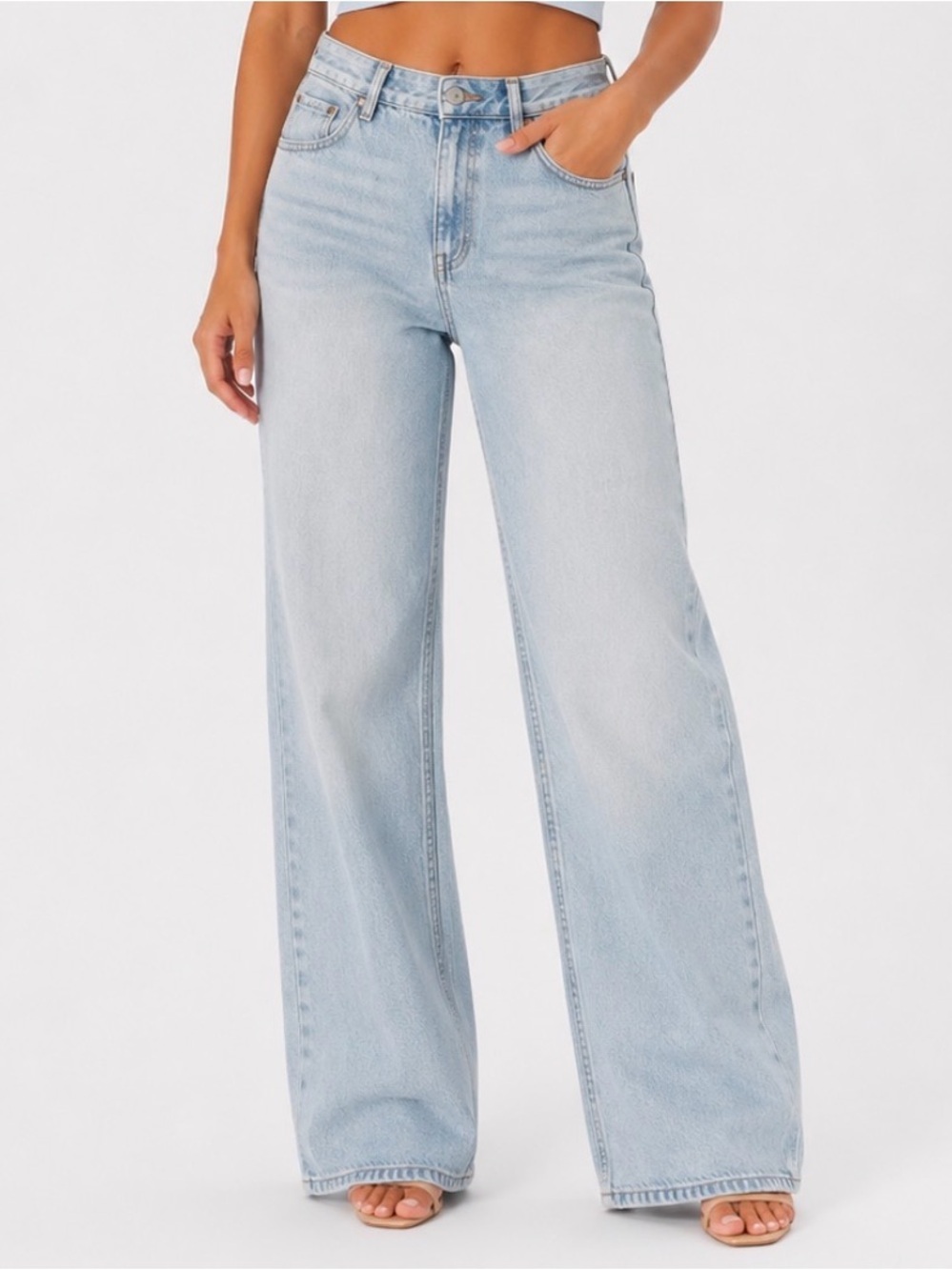Aeropostale Light Wash Womenβs Jeans - Classic Casual Fit baggy wide leg NEW XL